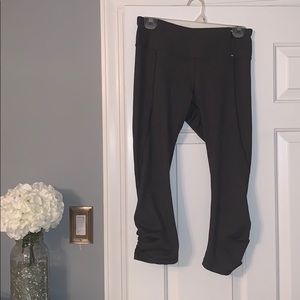 CALIA by Carrie Underwood cropped legging